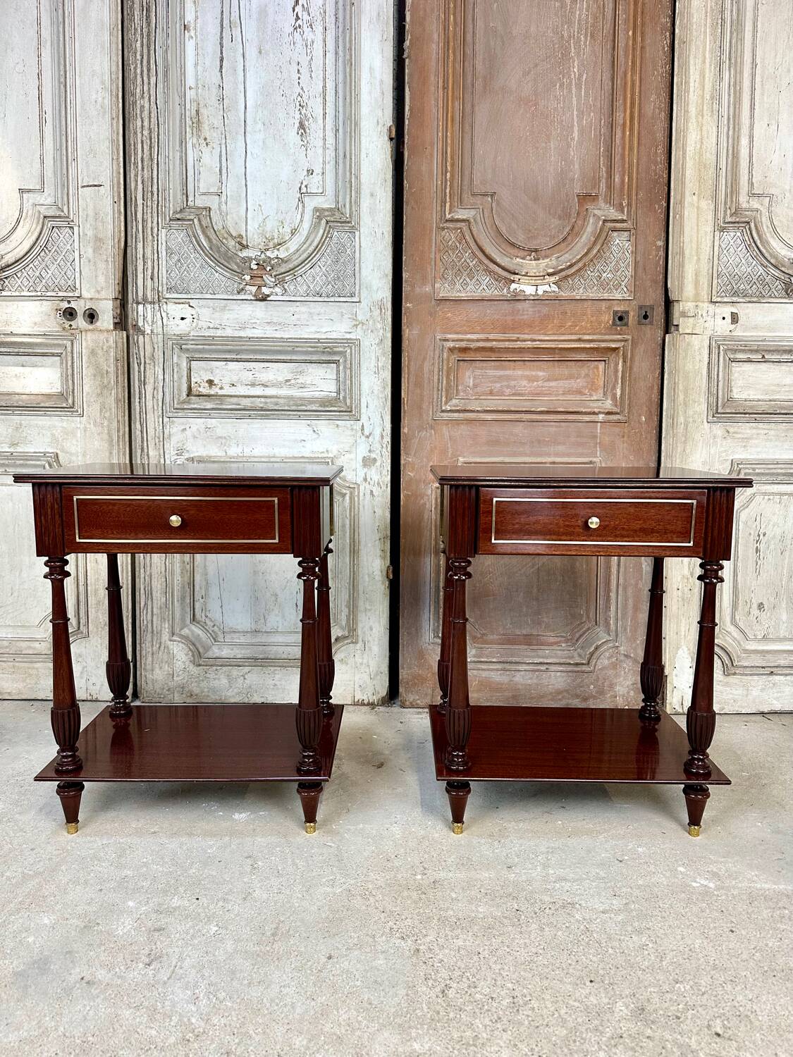 Paire de chevets vintage en acajou 20e siècle