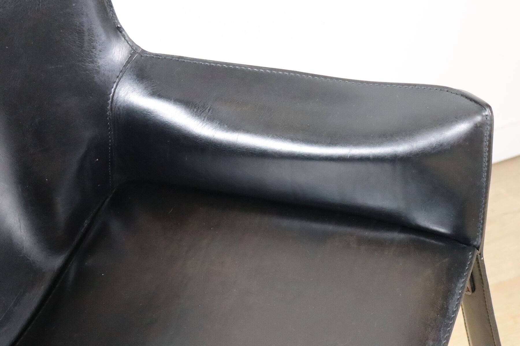 Fauteuil vintage en cuir noir - Années 80