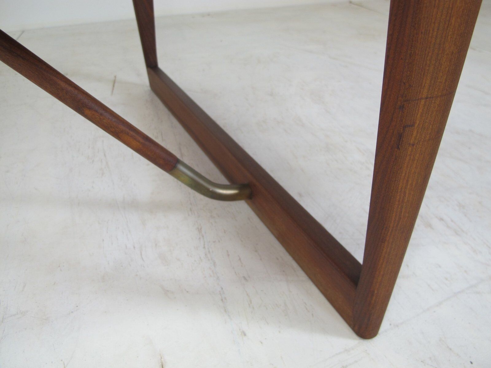 Boomerang desk in teak by Peter Lavig Nielsen for Denmark, 1950s