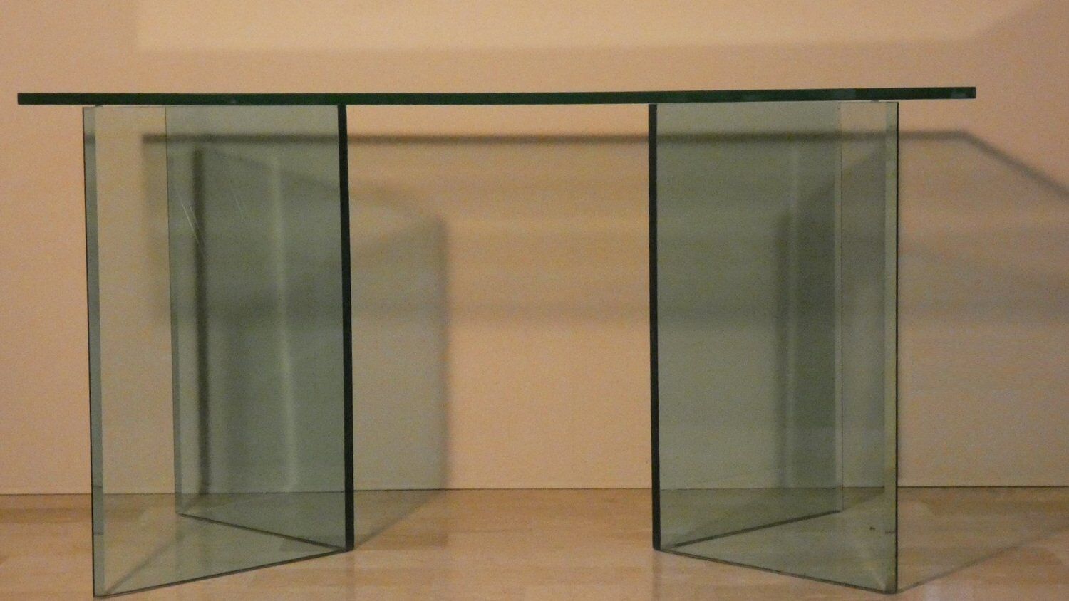 Bacco desk in transparent glass attributed to Tonelli, Italy, 1980s.