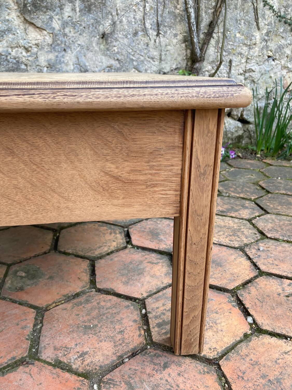 Table basse ancienne en chêne massif