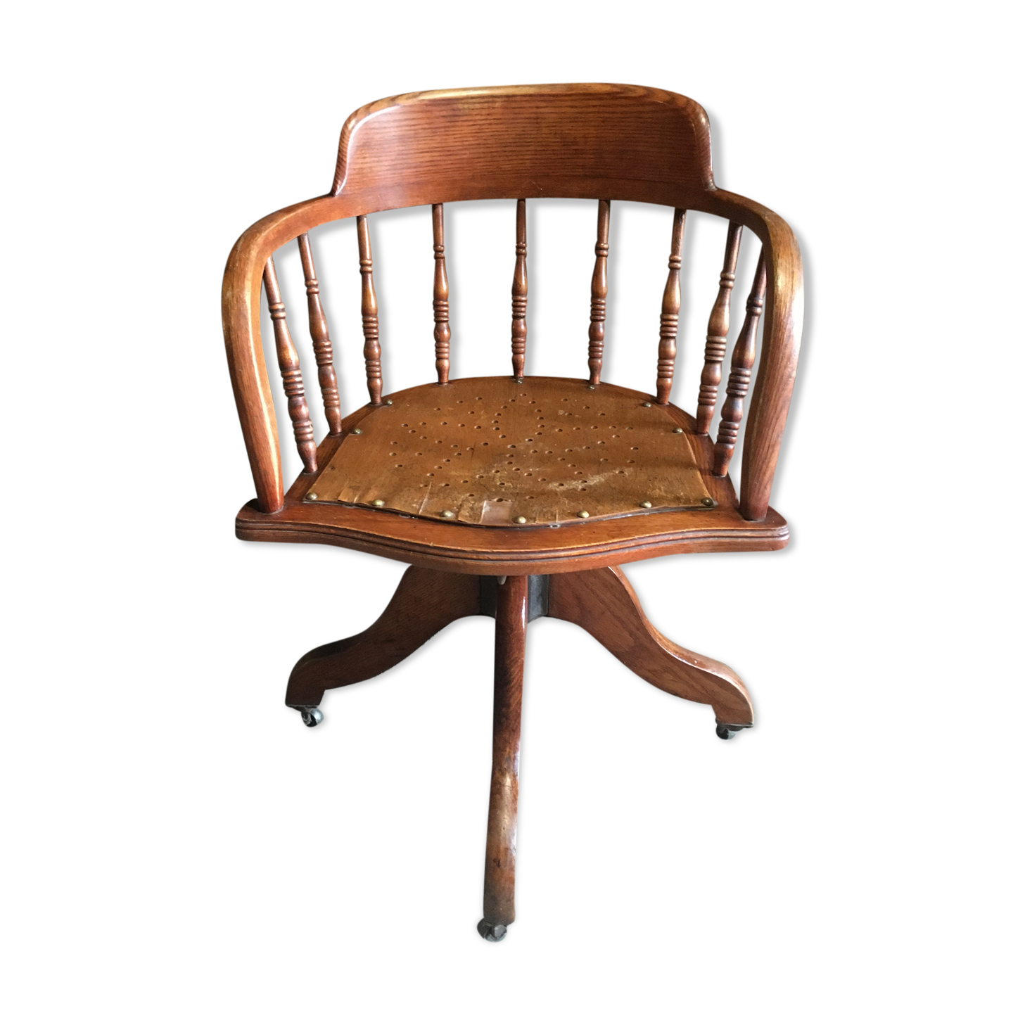 Industrial chair from the 1930s on wheels