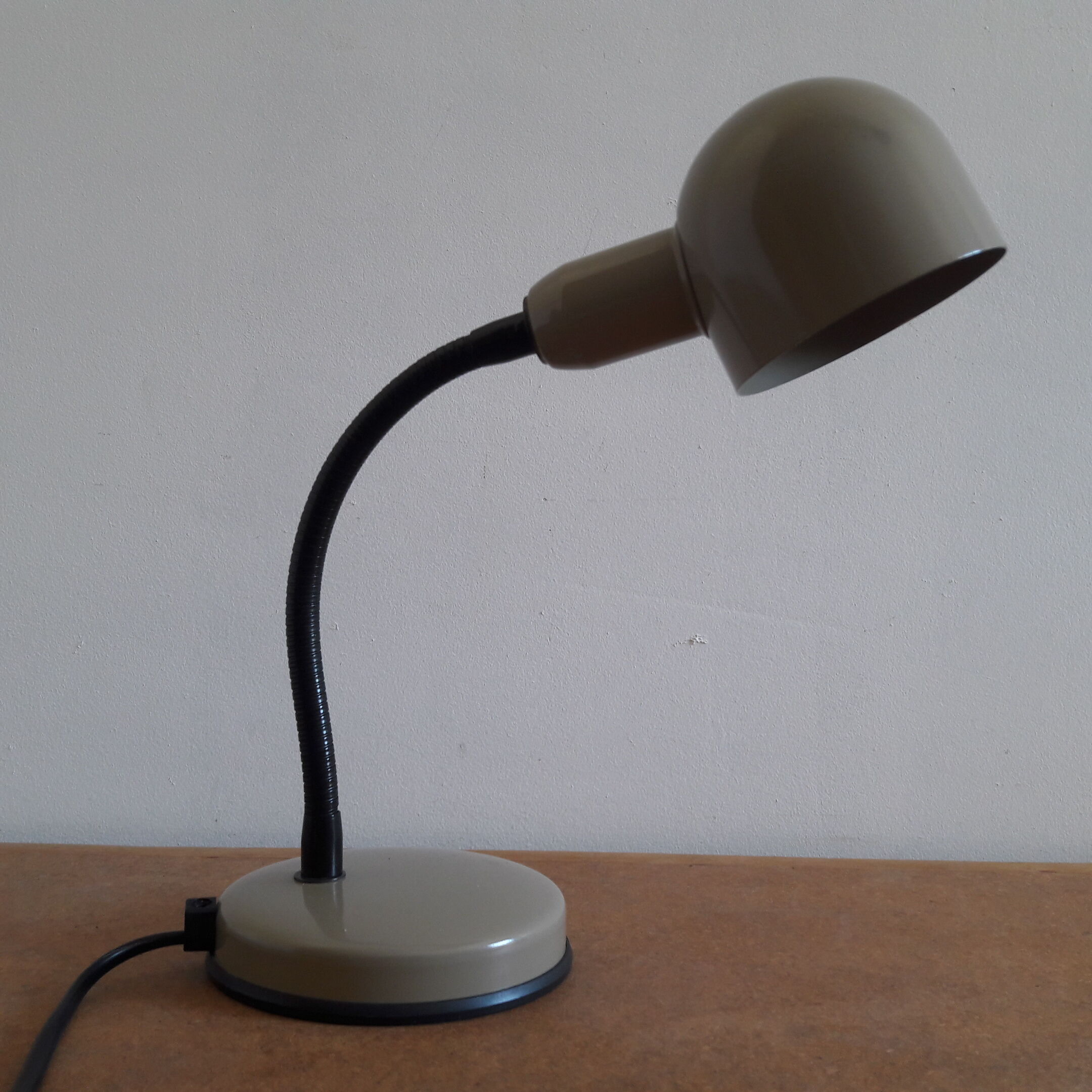 Vintage articulated lamp
