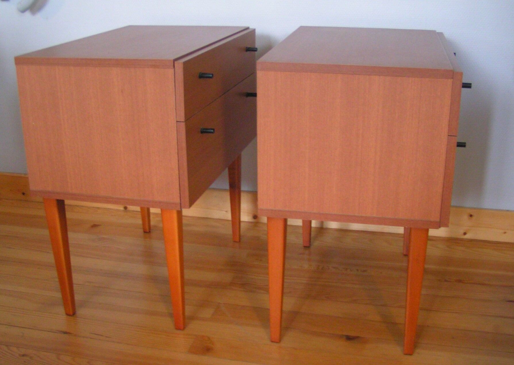 70s bedsides