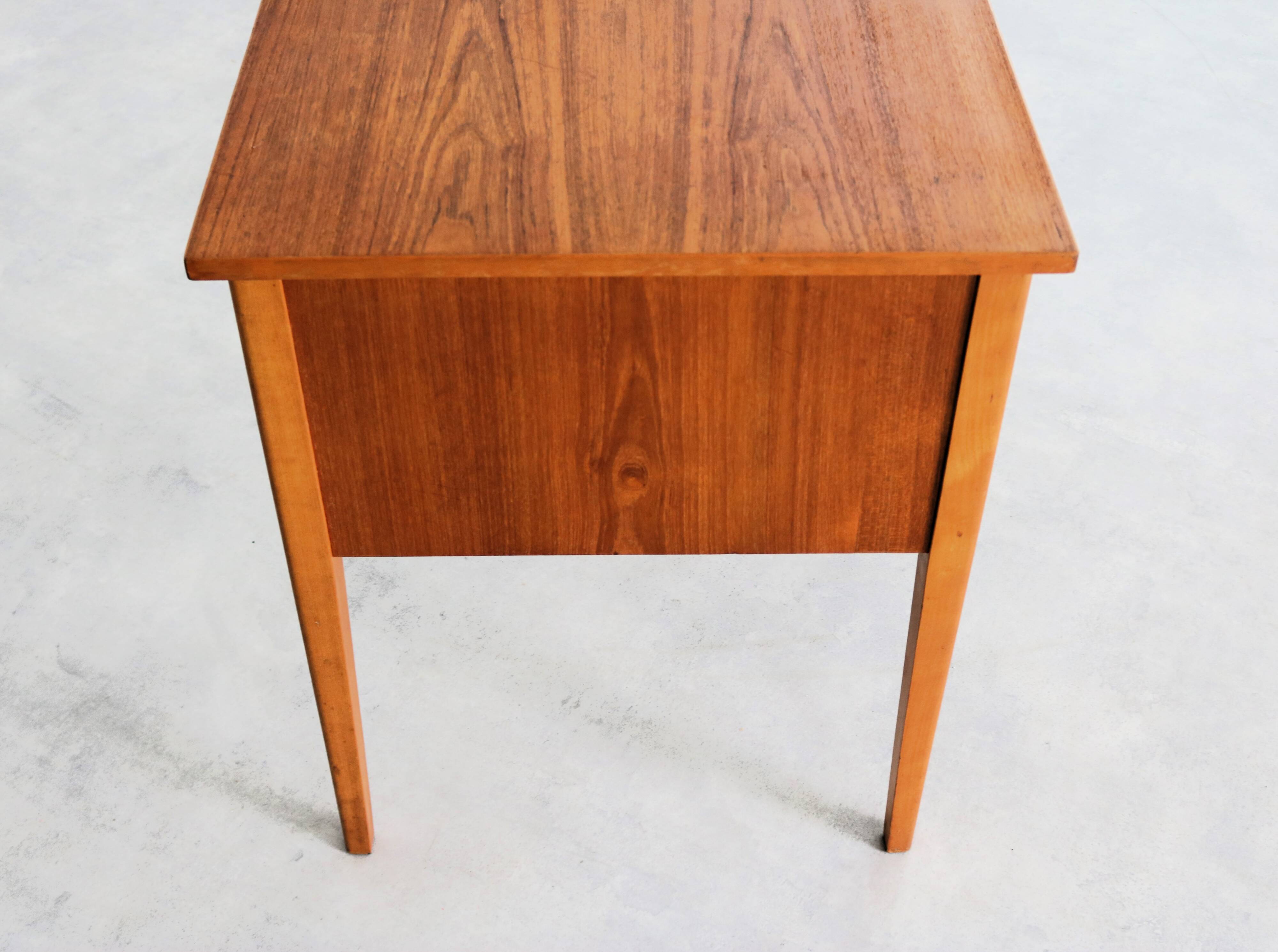 vintage desk | teak | 60s | swedish period | 60s