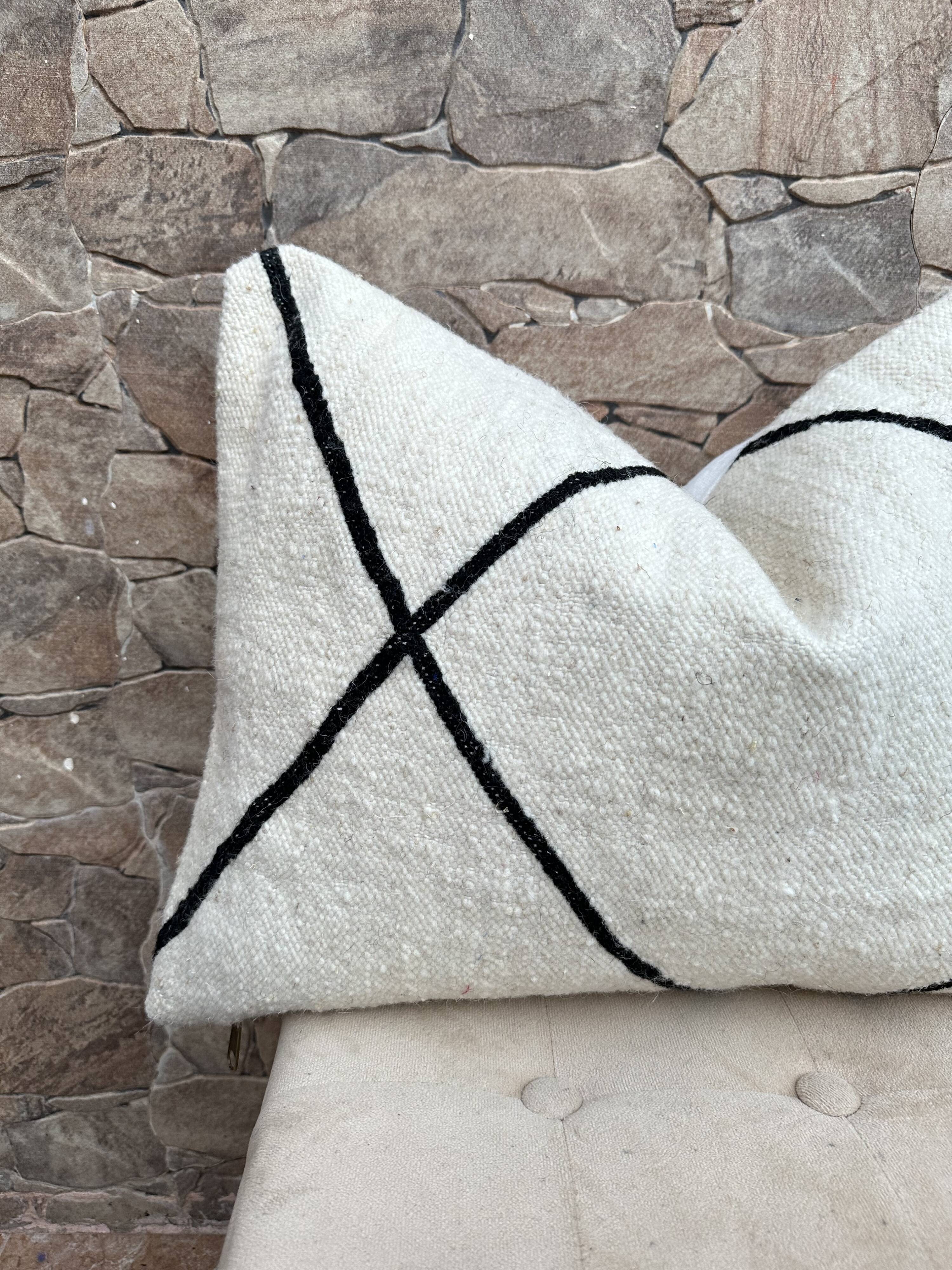 Berber cushion