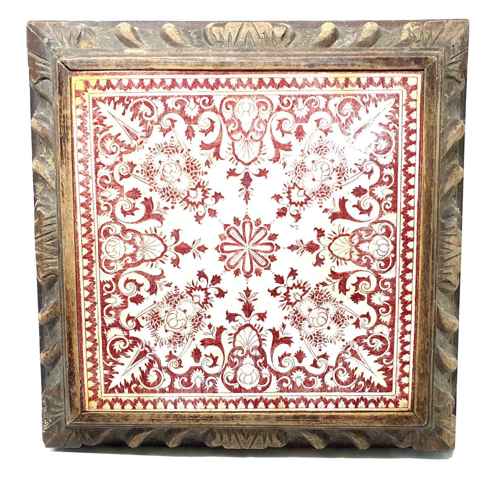 Rug contour wood faience decorated pattern red/bordeaux