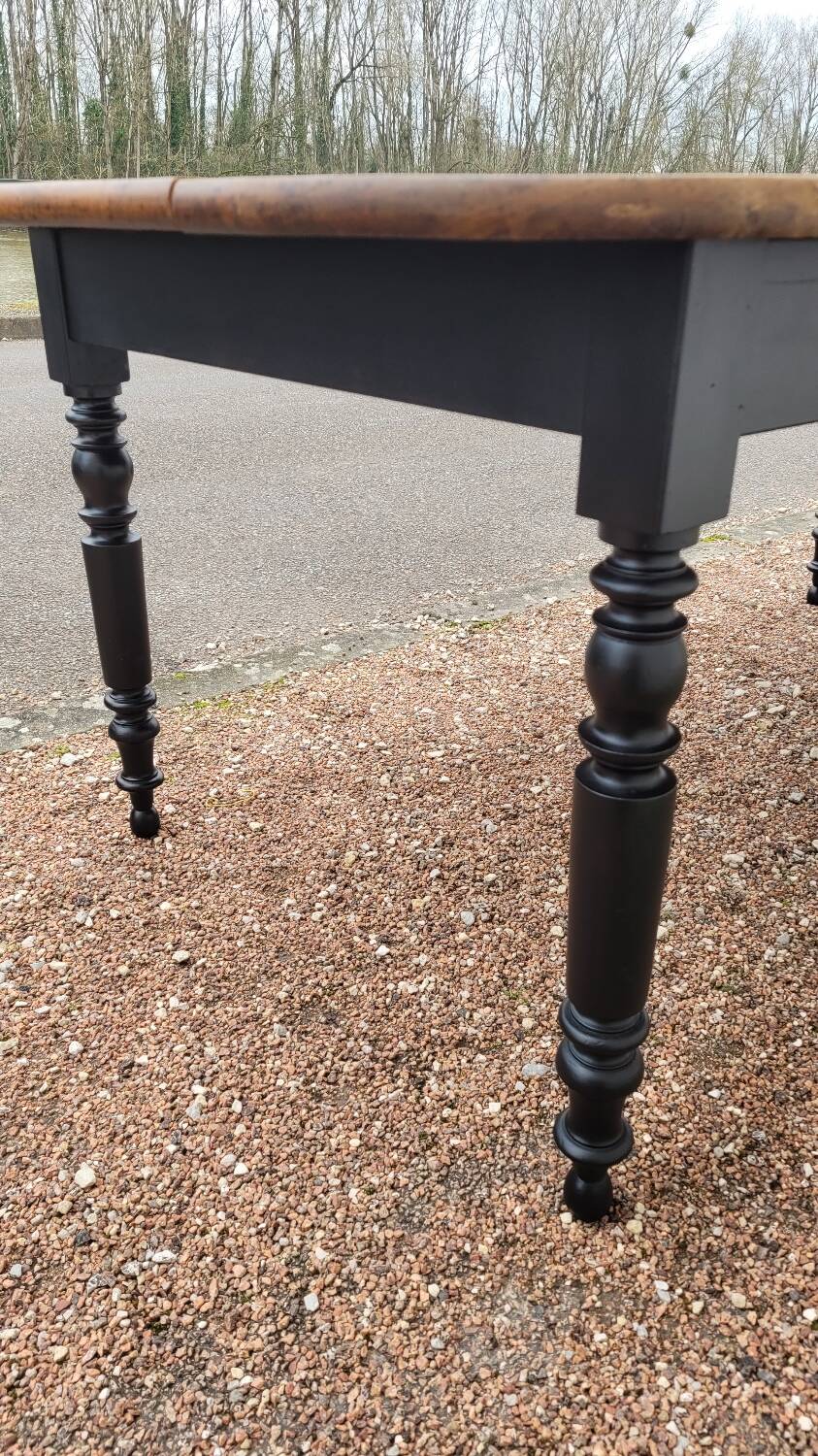 Louis Philippe style oval patinated bistro farm table - 1m90