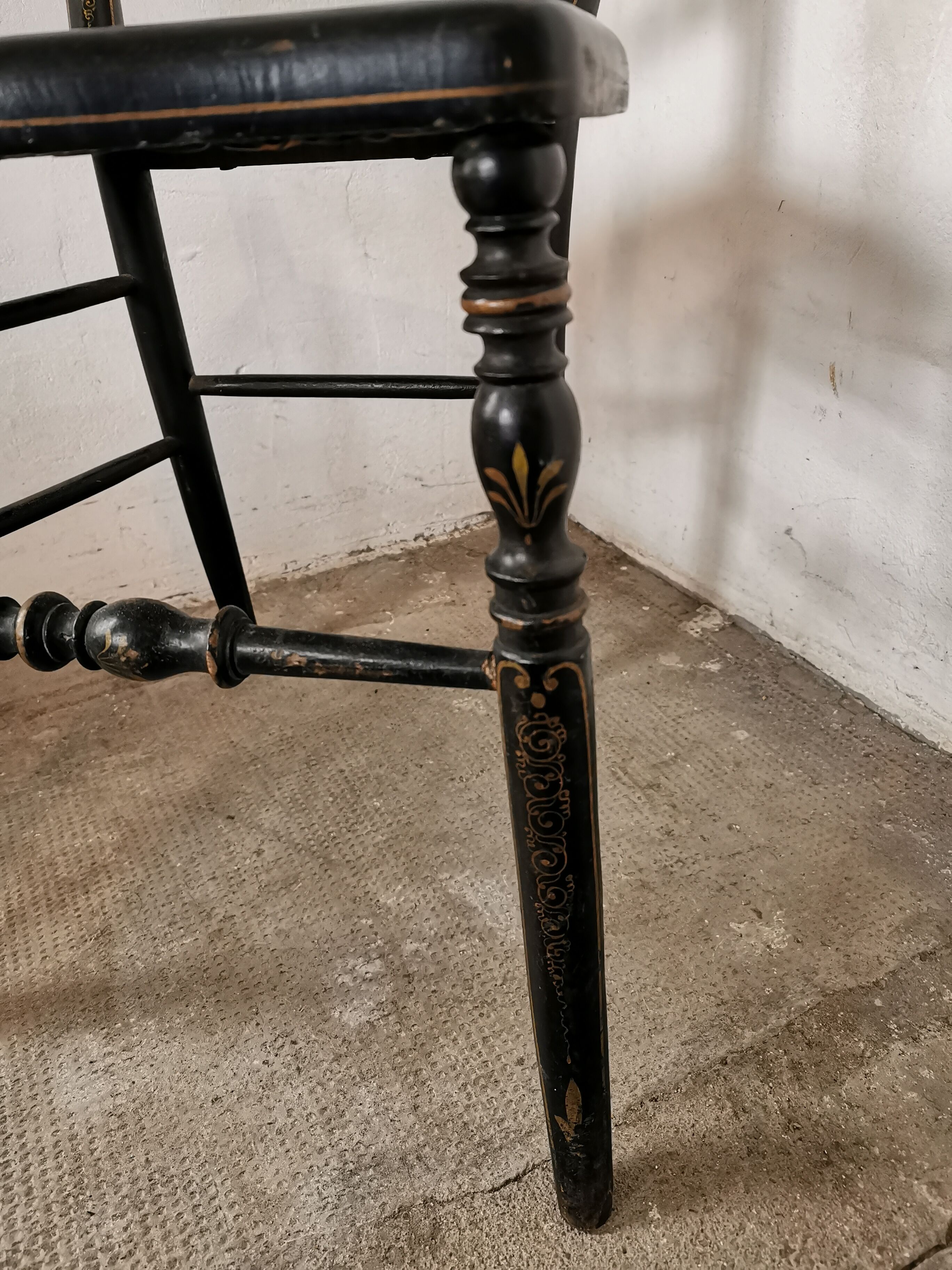 Black chair Napoleon III year, with gilding