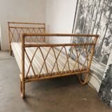 Rattan bed