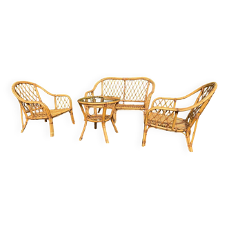 Vintage rattan lounge from the 60s and 70s