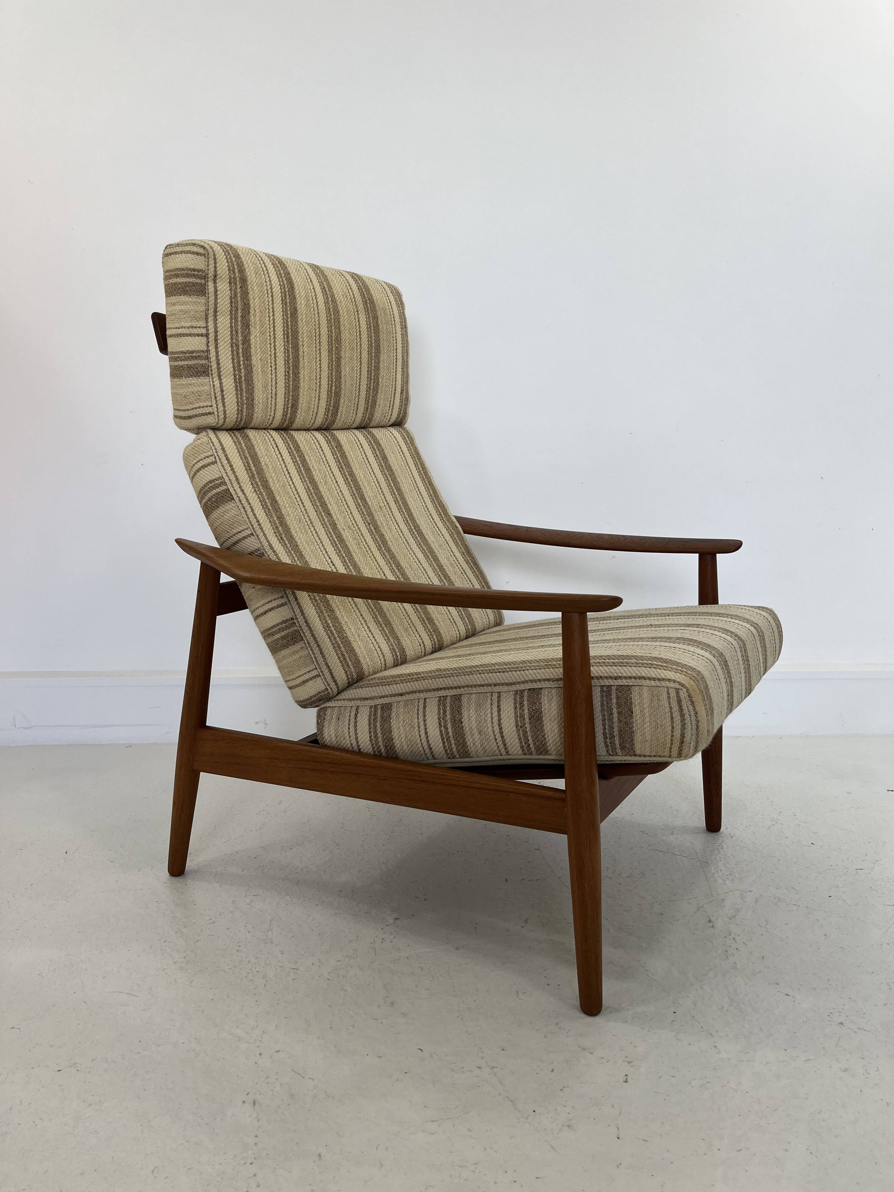 Model FD 164 Chair in Teak by Arne Vodder for France & Son