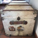 Travel trunk