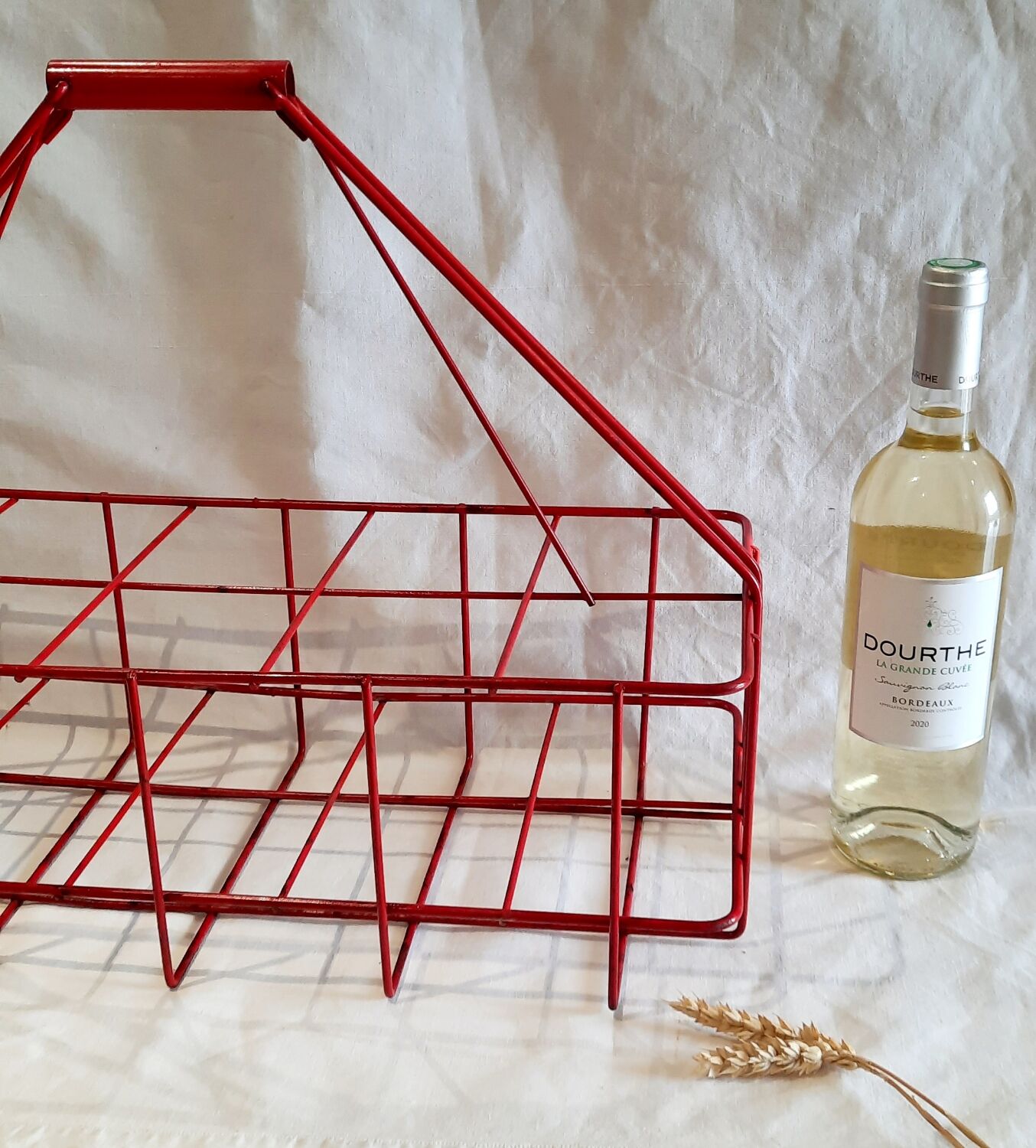 Vintage metal bottle holder
