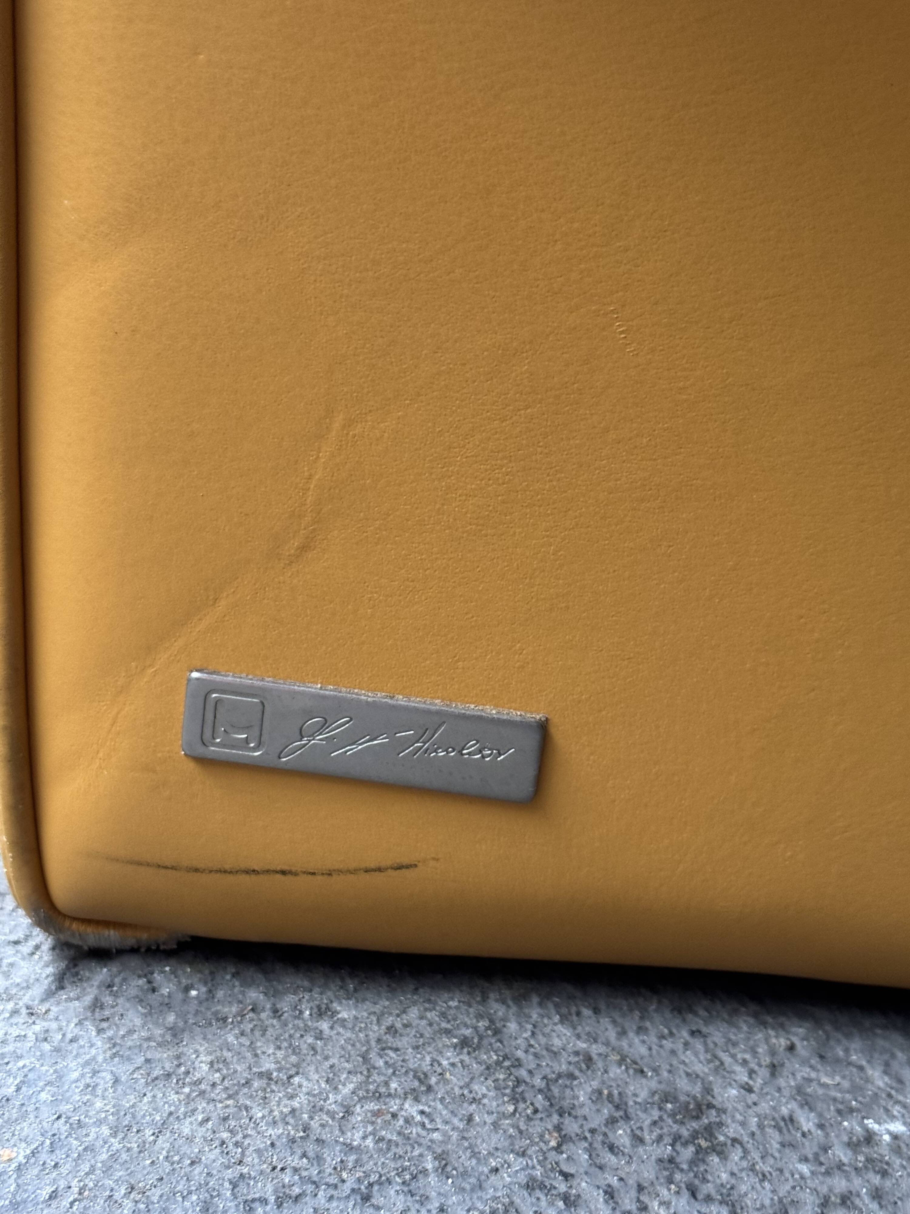 "Ambassador" Three-Seater Sofa – Yellow Leather – Nicoletti Salotti – 1980s