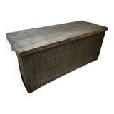 Coffre en bois Haute époque Cévenol