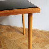 Table basse longue des années 1960 avec verre opaxite noir