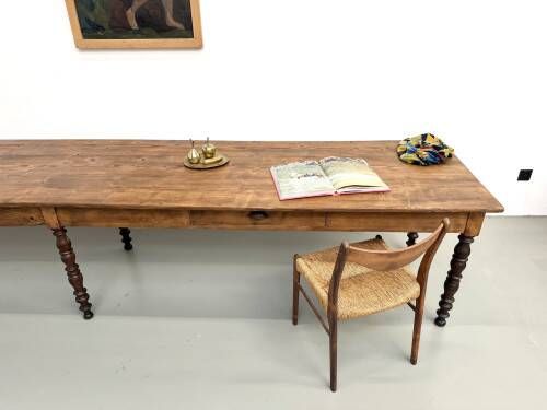 Farm table of 4 metres in solid pine, around 1900.