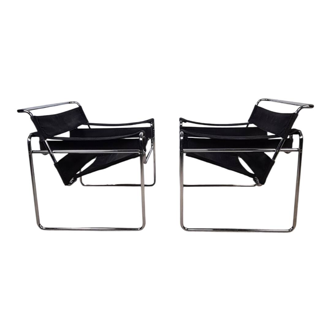 Pair of "Wassily" armchairs _ Vintage Edition