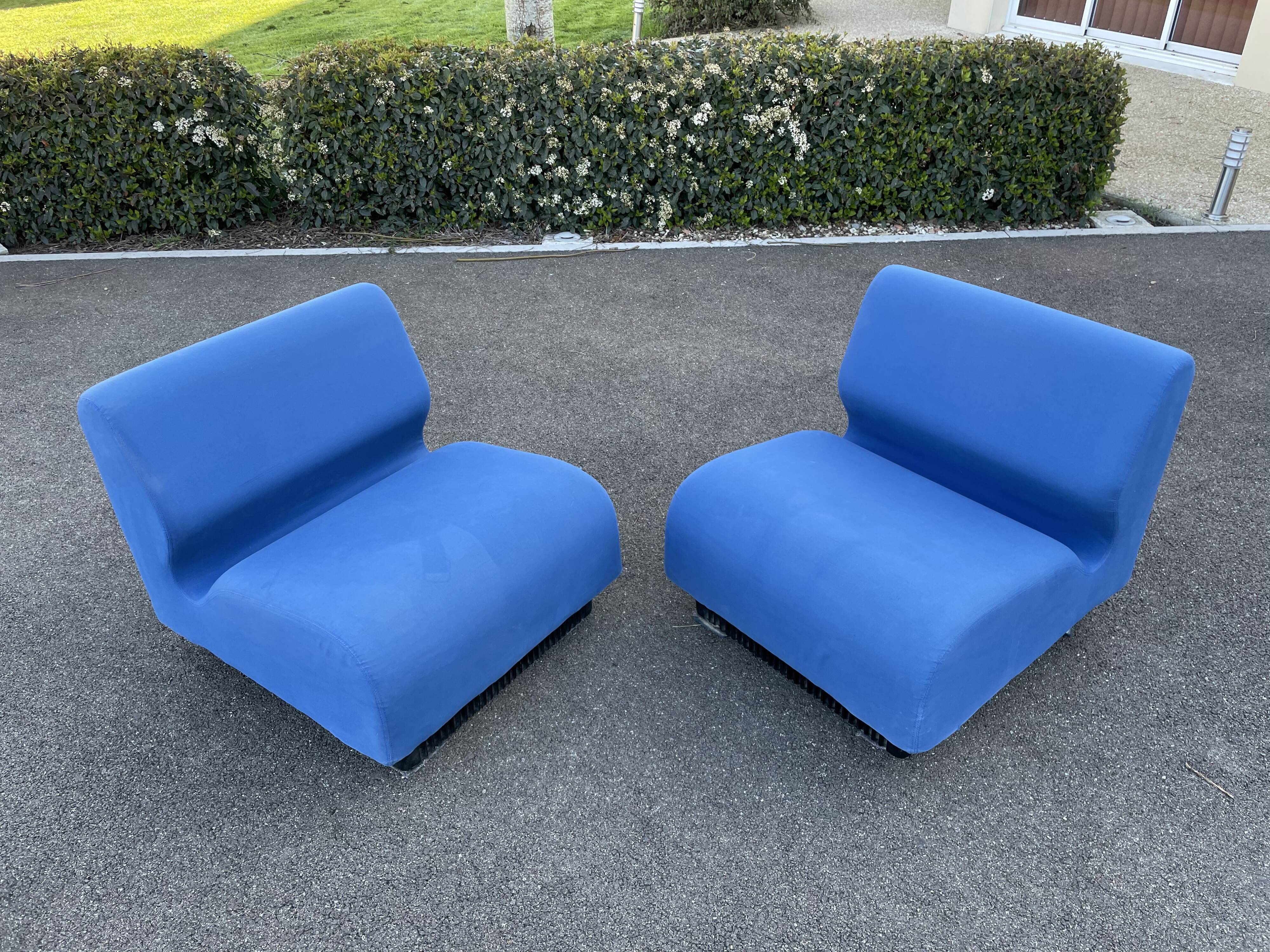 Pair of Don Chadwick heaters by herman Miller 1970 vintage armchair design
