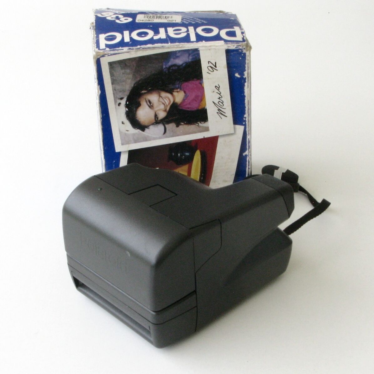 Polaroid 636 Close up instant camera