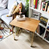 Desserte porte-vinyles sur roulettes