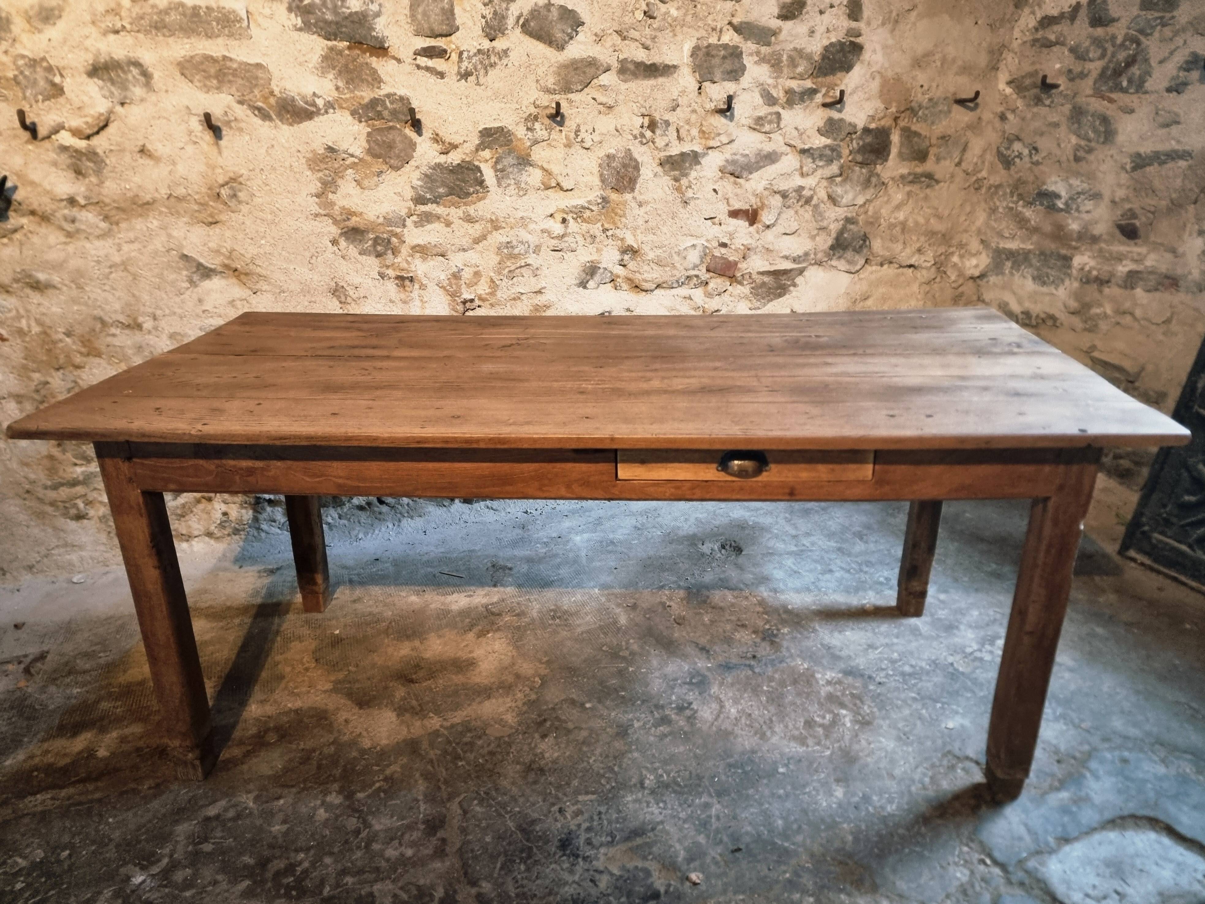 Table de ferme française ancienne en chêne avec deux tiroirs — XIXe siècle