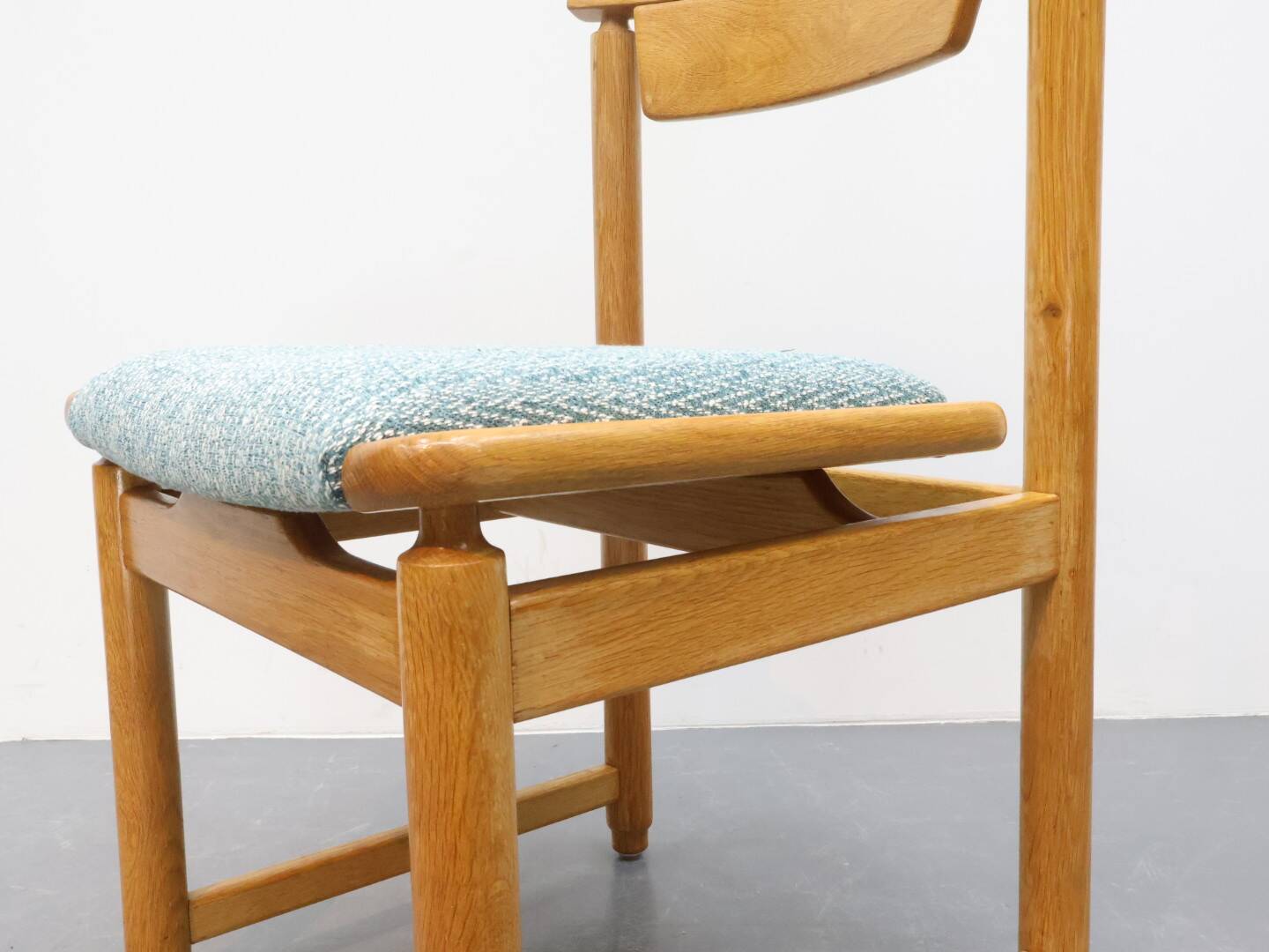 Vintage eetkamerstoelen | Eiken | Nieuwe stoffering