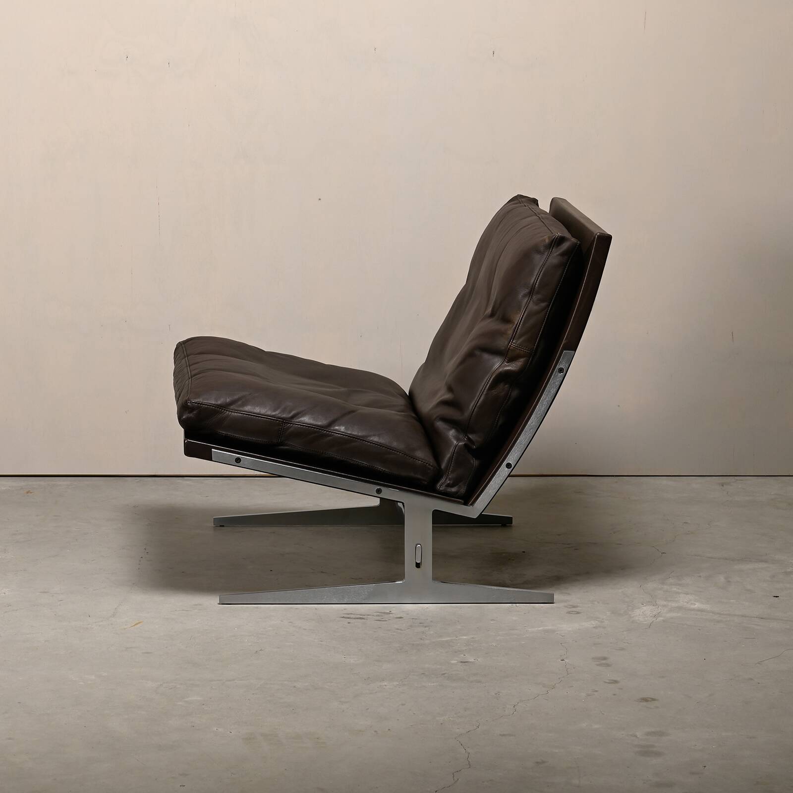 Kastholm & Fabricius BO-561 Lounge Chair in Chocolate Brown Leather Bo-Ex