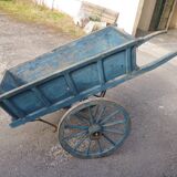 Charrette ancienne patine bleue