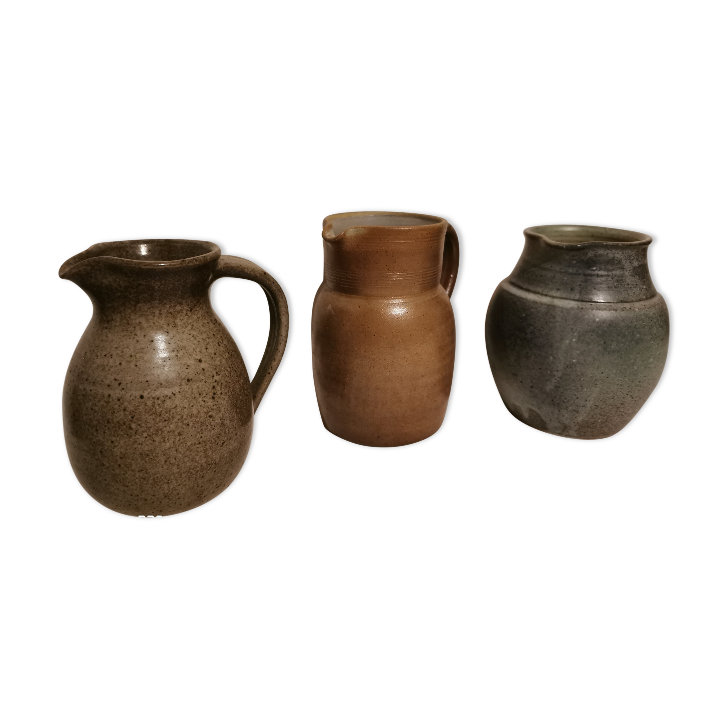 Lot 3 pitchers sandstone