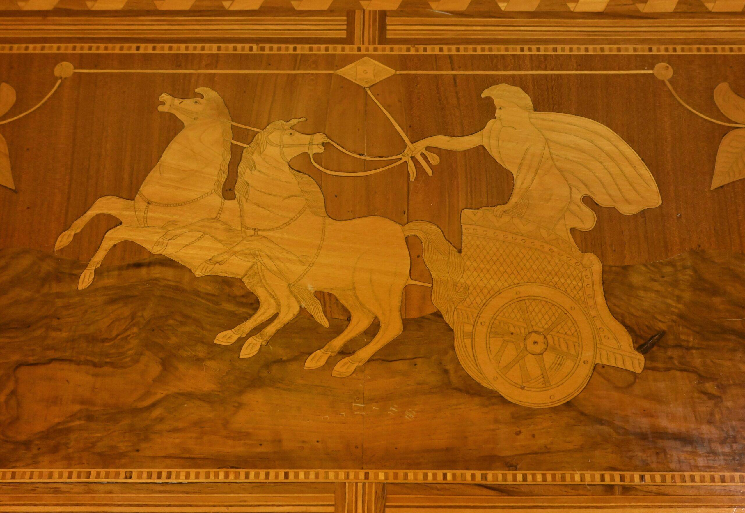 Living room table in cherry and walnut, Restoration style – late 19th century