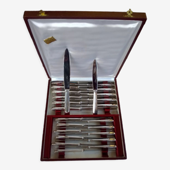 24 Dixi silver metal knives