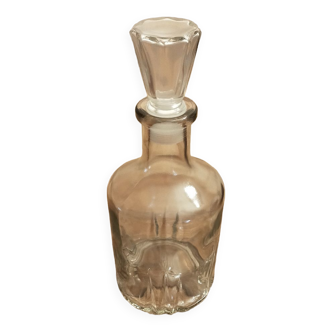 Glass decanter
