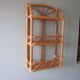 Etagere murale en rotin