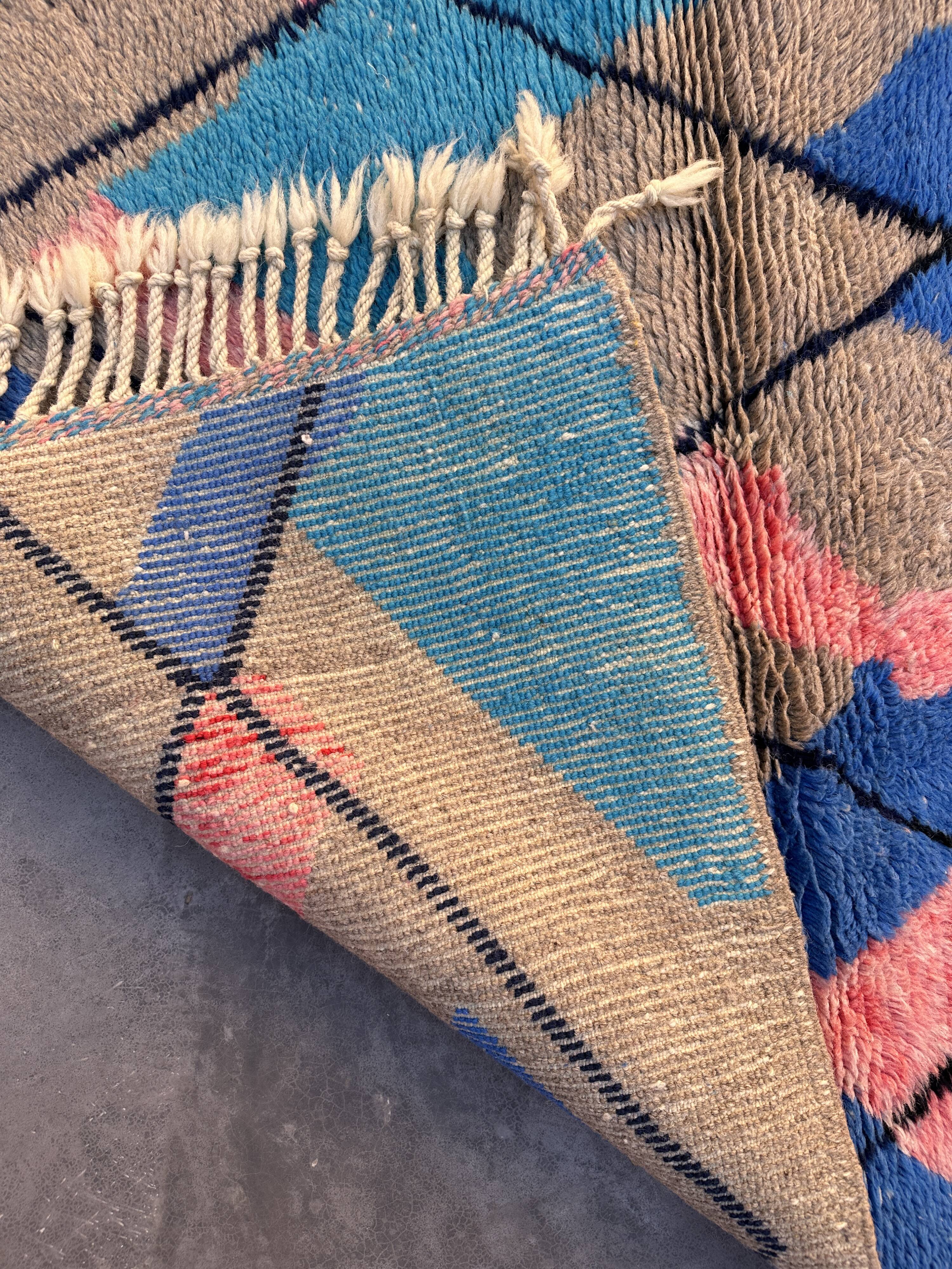 Colorful Beni M'Rirt Berber rug - 150 x 106 cm