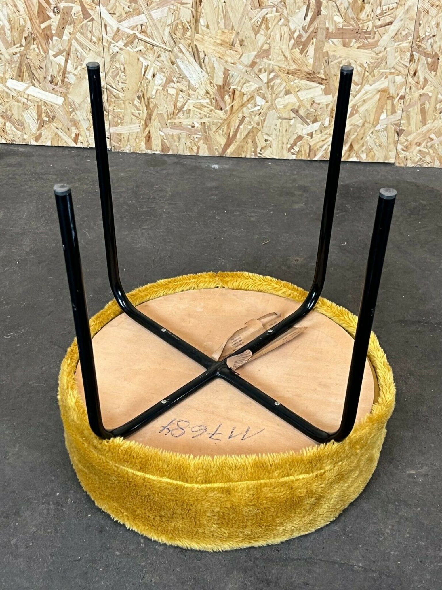 Tabouret ottoman tabouret espace âge milieu siècle design 60s années 70s