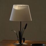 Handcrafted table lamp in wrought iron, organic shape, mid-20th century, 1940s.