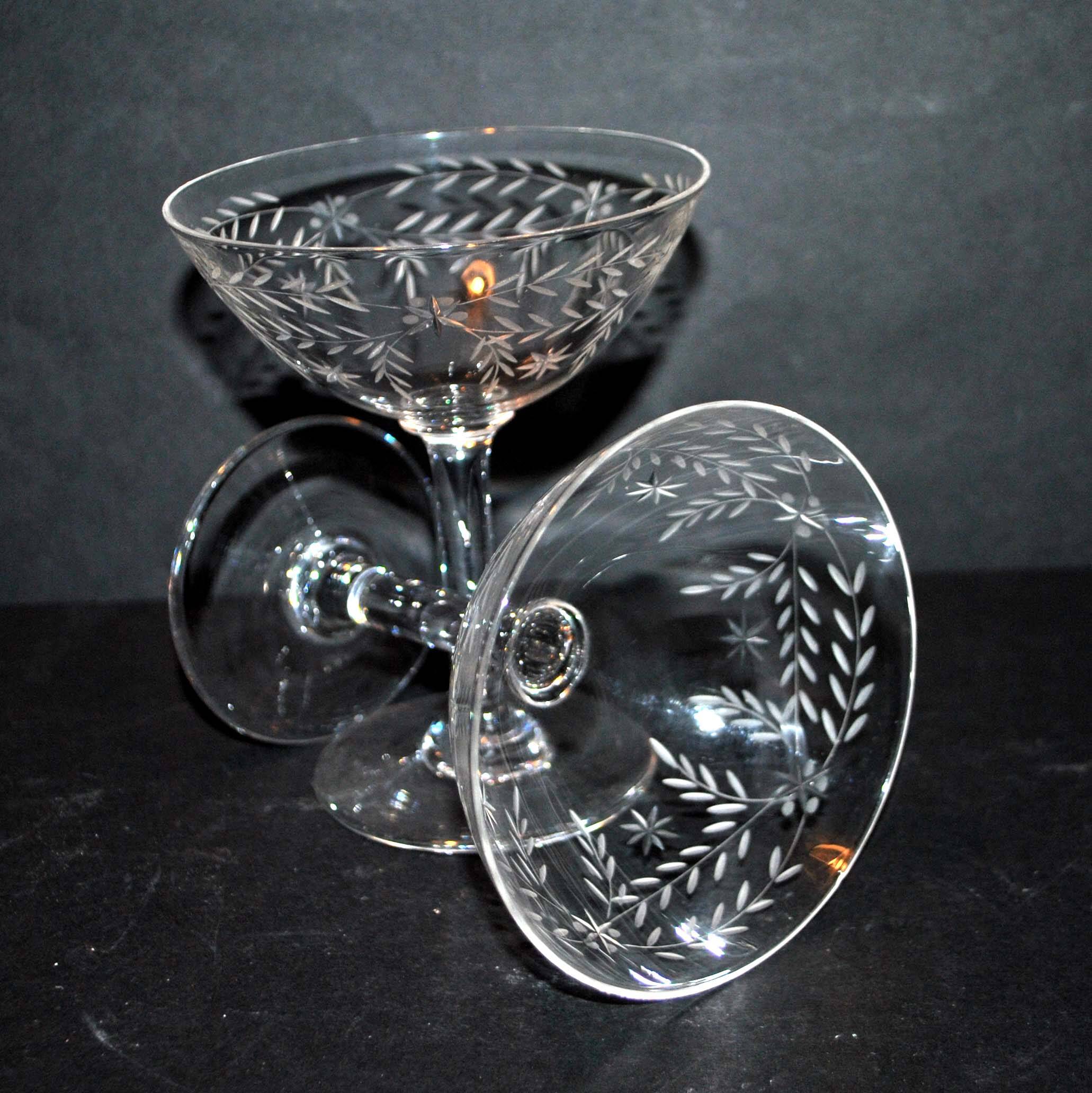 Set of 2 old champagne glasses engraved crystal wheel laurel garland 1900 H12cm
