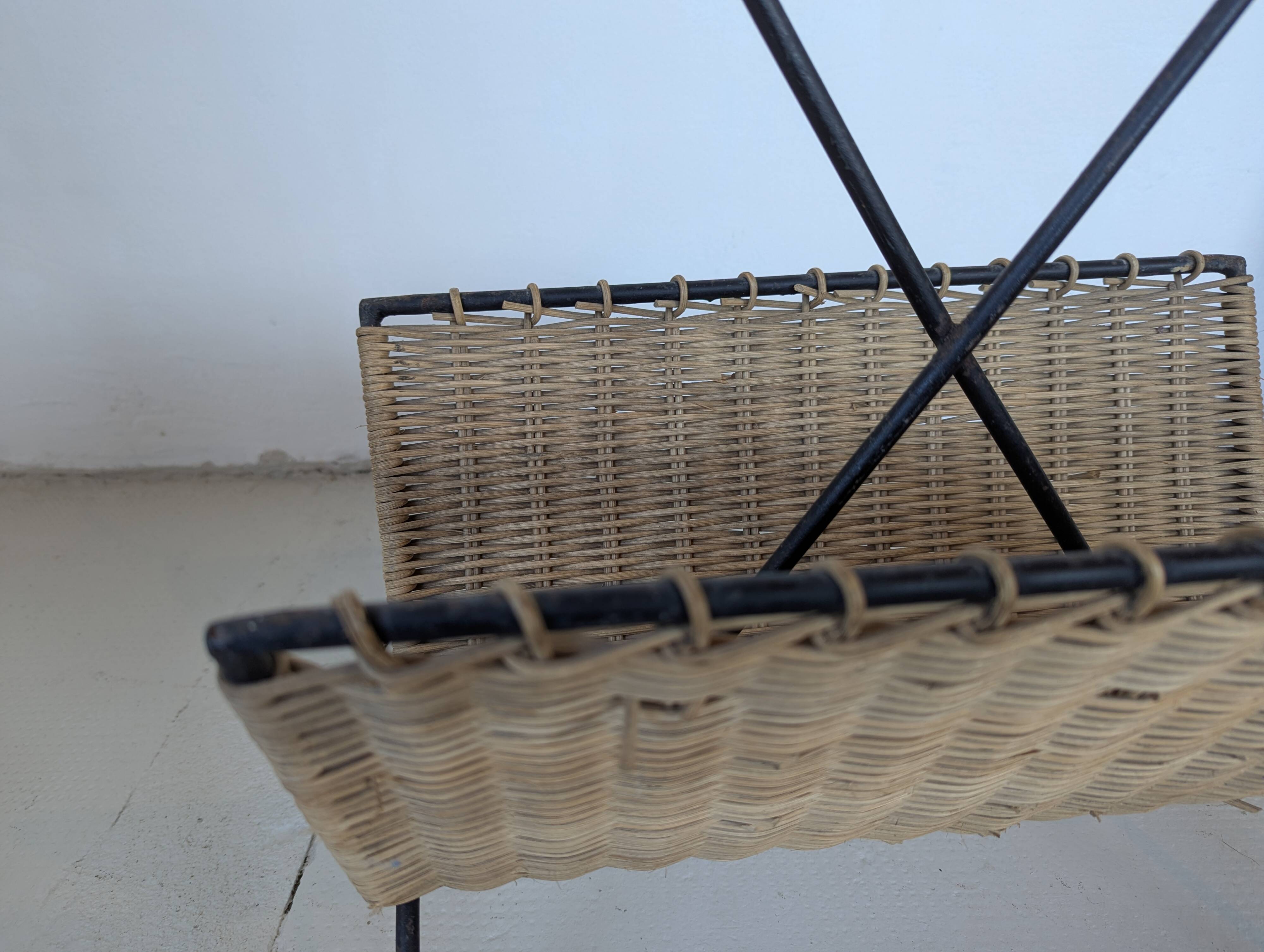 Iron and rattan magazine rack from the 60s