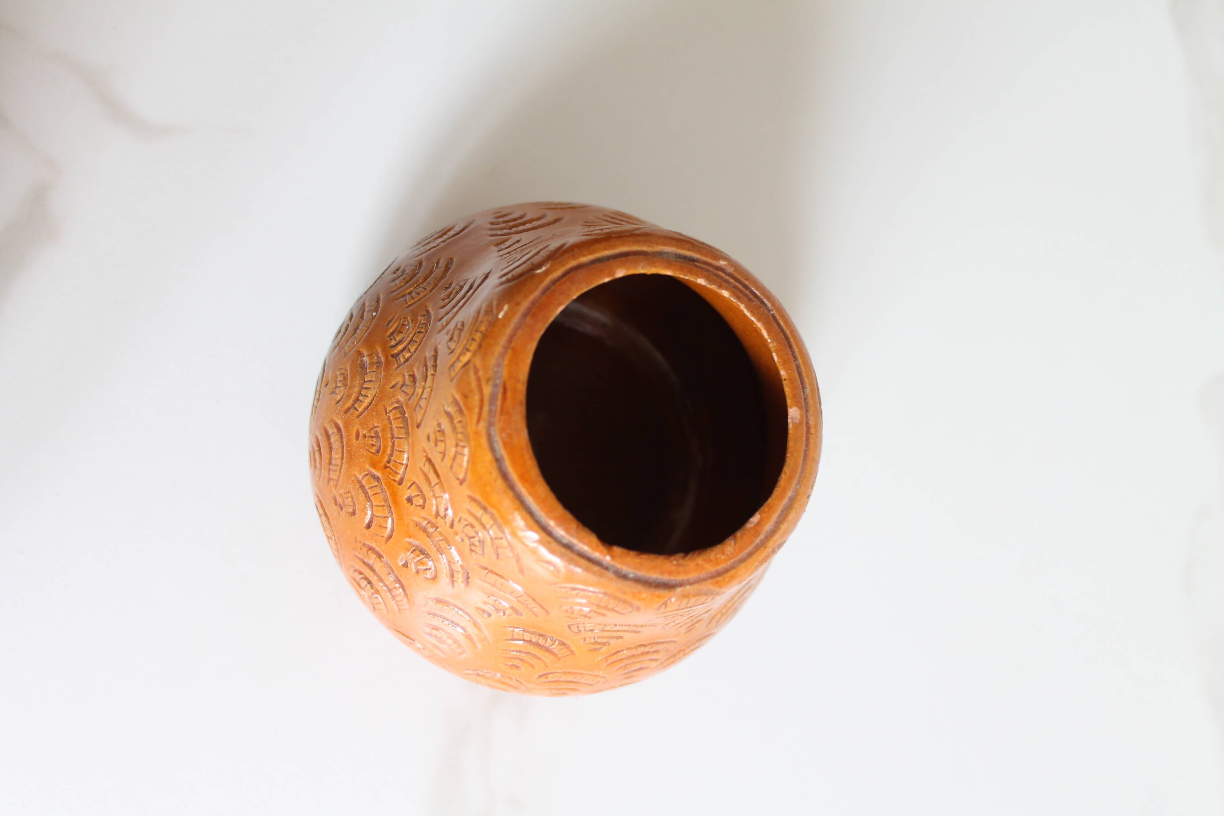 Ancient Albi pottery in glazed terracotta, ceramic vase.