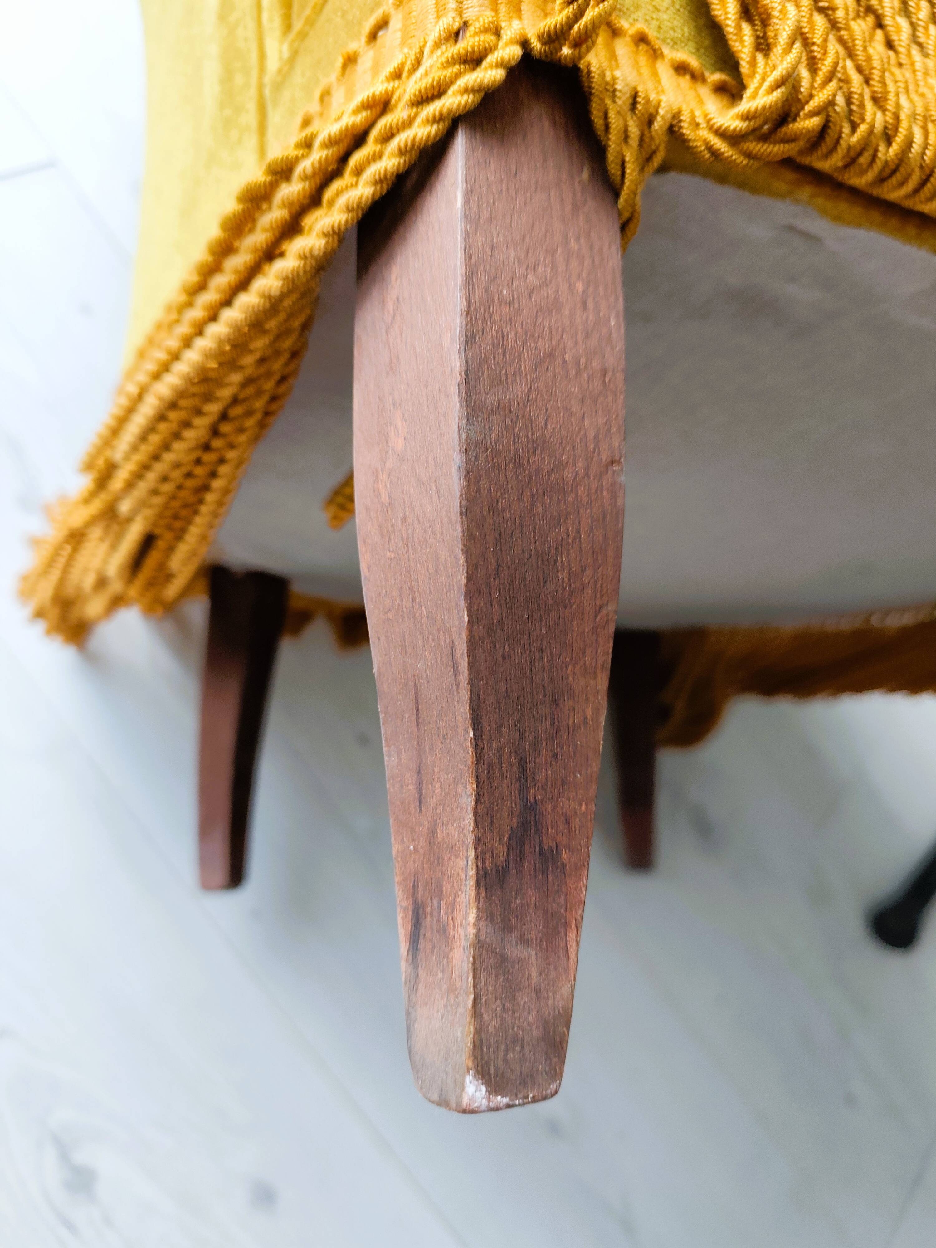 Vintage ochre armchair