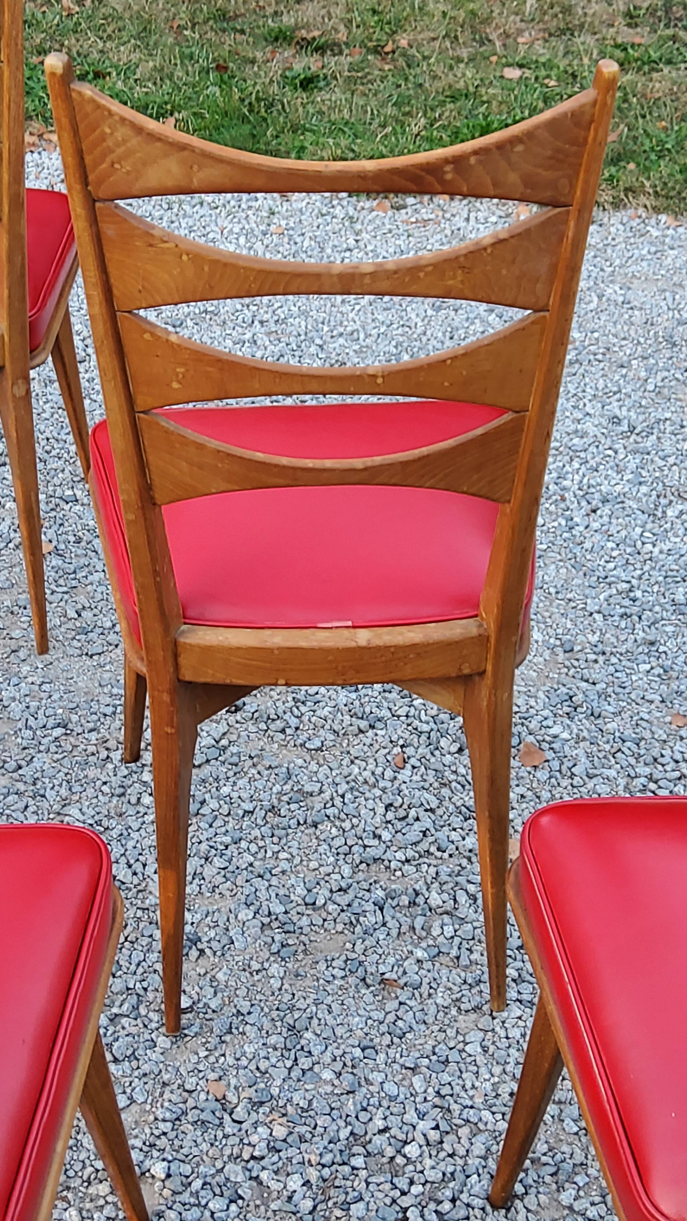 Set of 6 vintage Scandinavian style chairs from the 50s