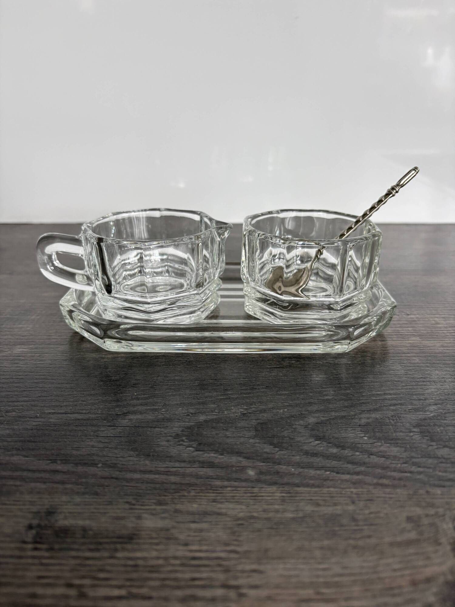 Art Deco Condiment Set in Moulded Crystal