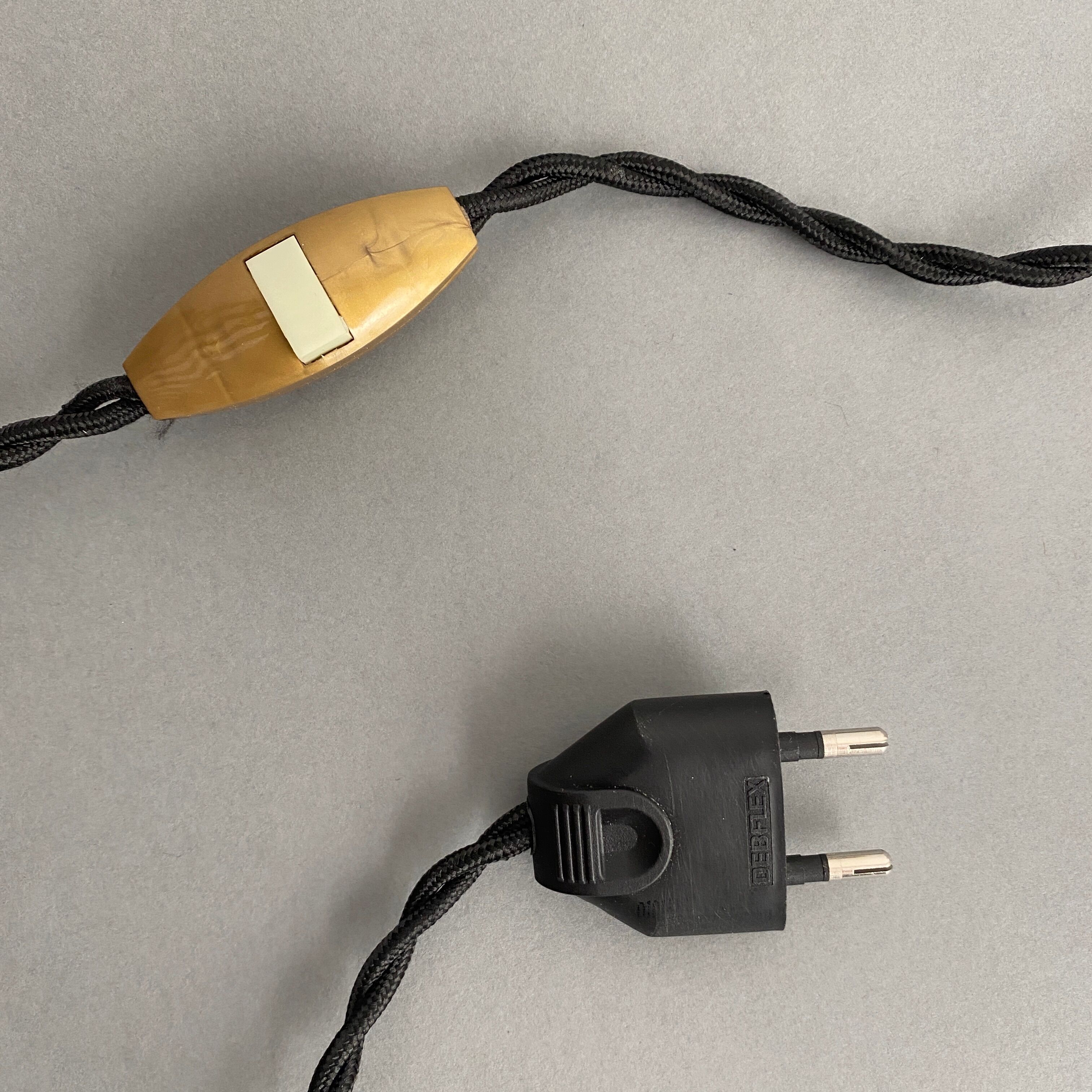 Art-deco bedside lamp