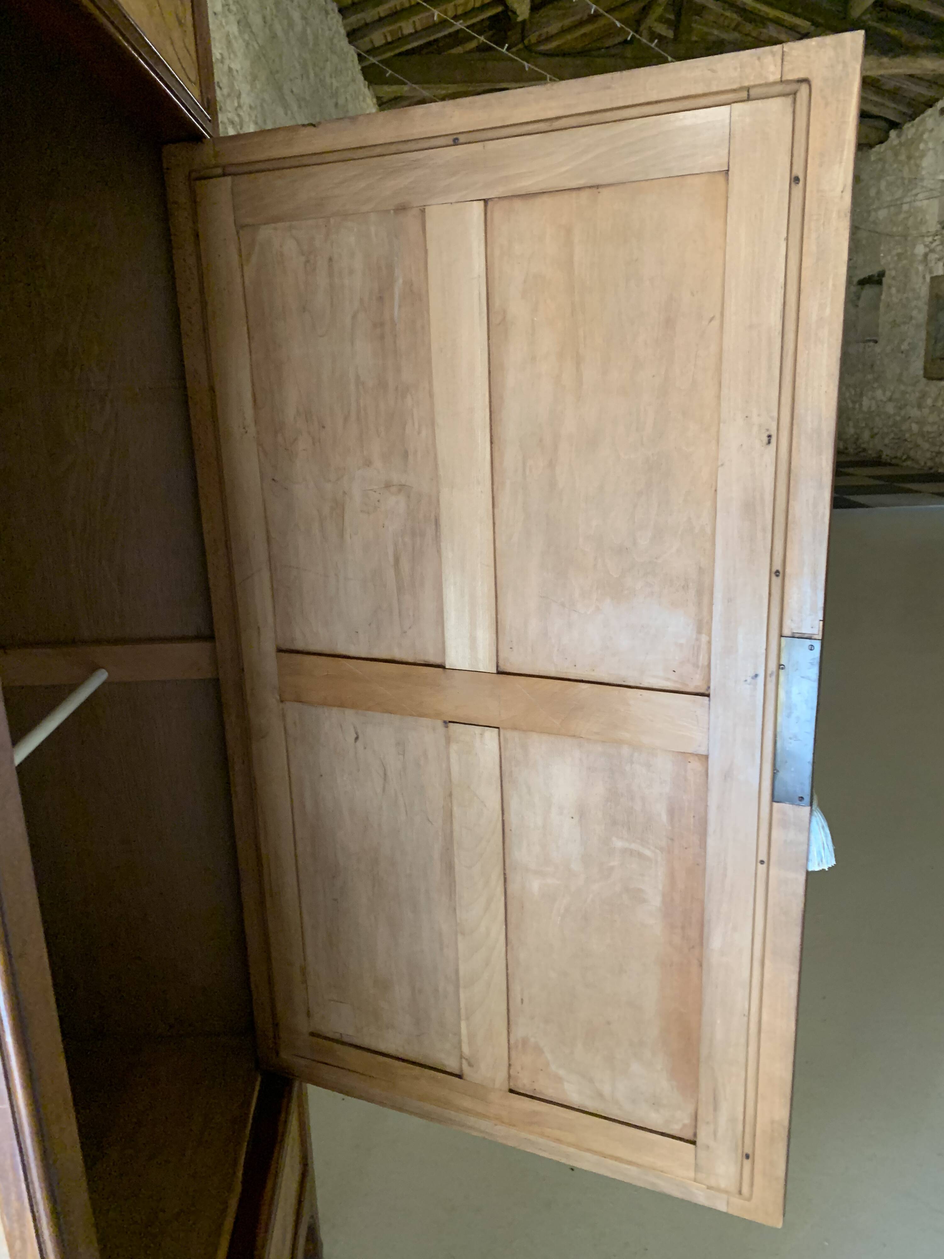 Armoire Art Nouveau