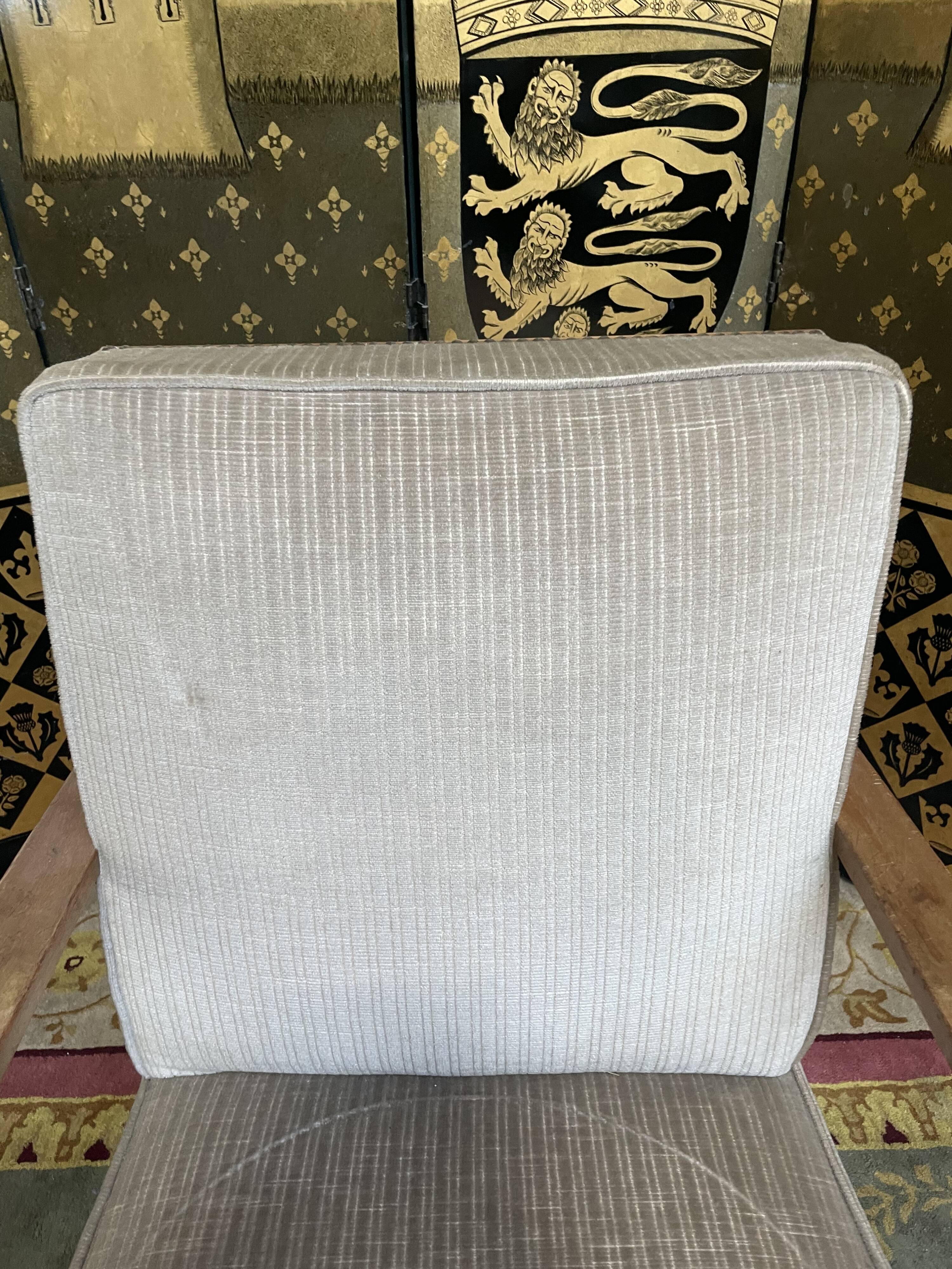 Velvet rest chair 1950