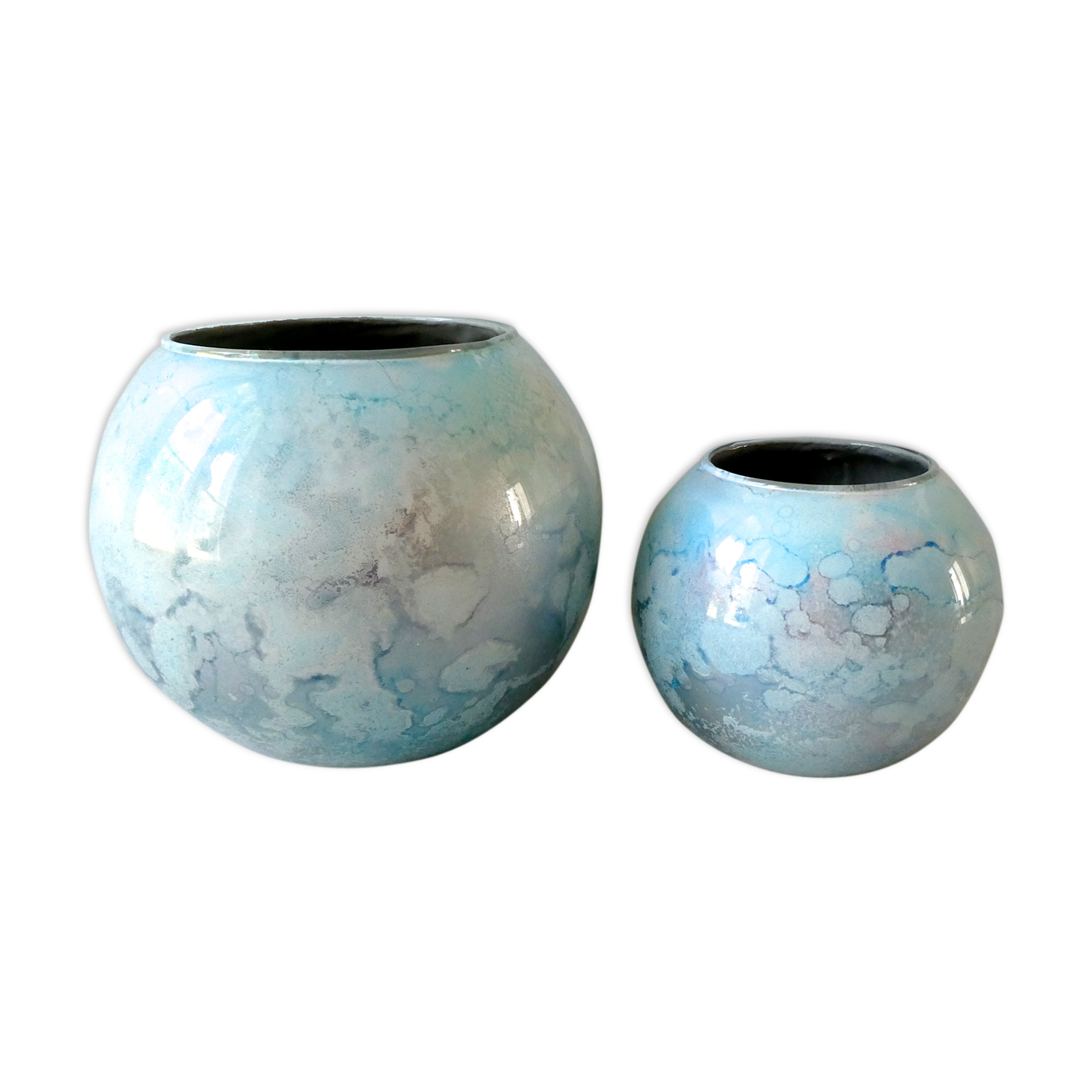 Pair of lacquered glass ball vases by Jean Noel Bouillet, 60/70