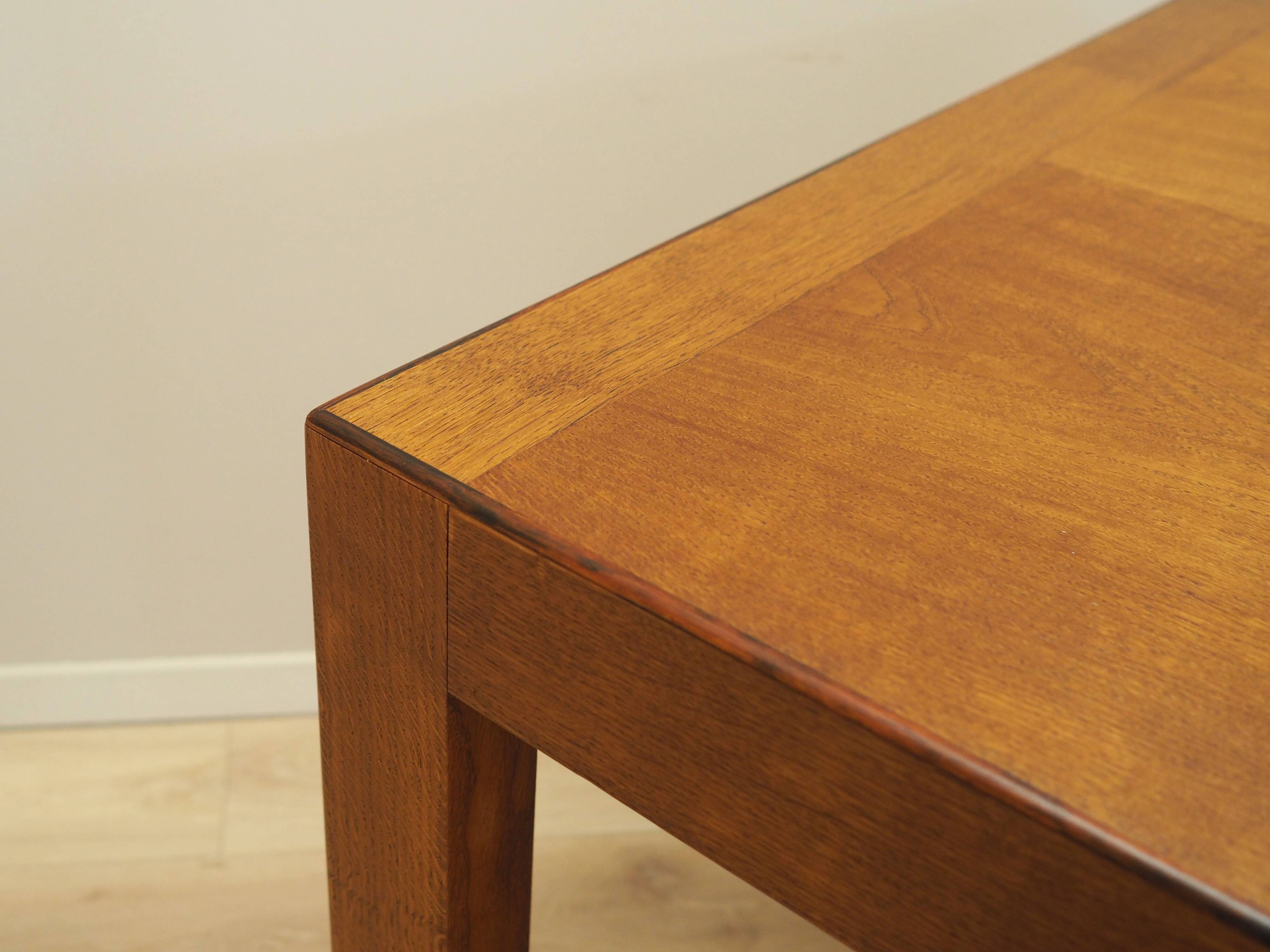 Oak table, Danish design, 1970s, production: Denmark