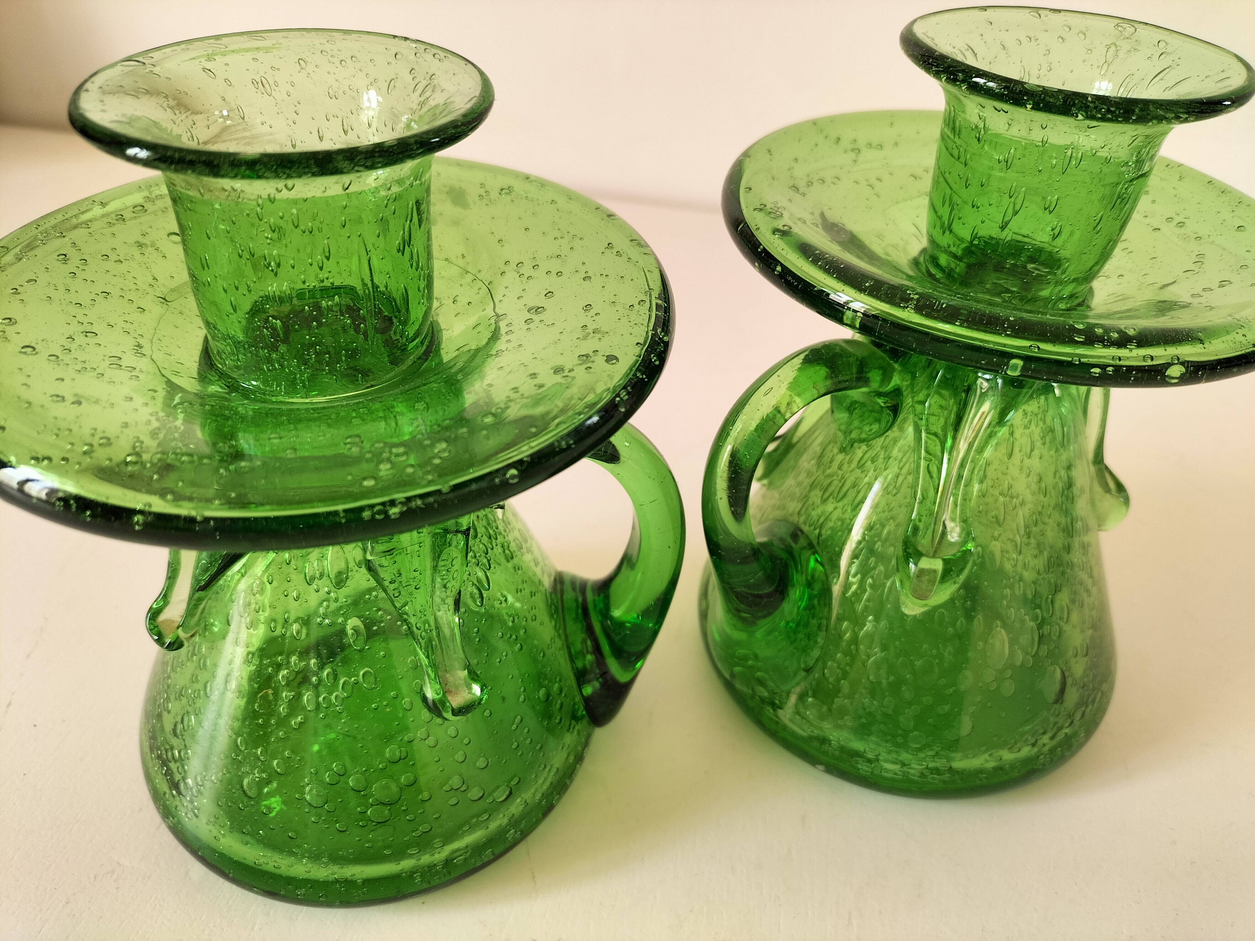 Duo de bougeoirs en verre bullé vert – Verrerie de Biot